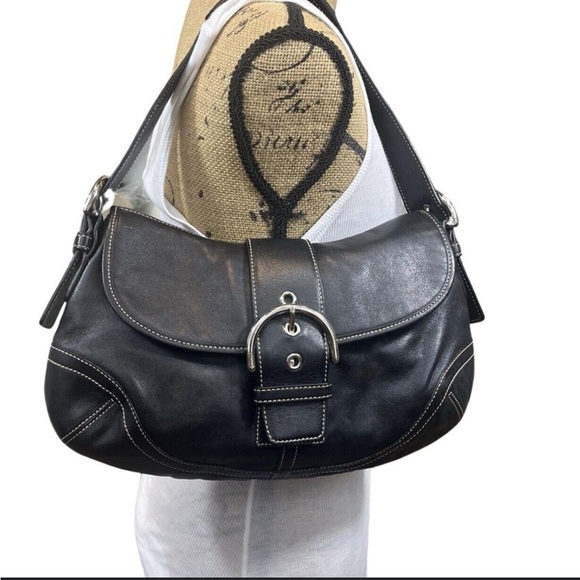 Vintage Coach Y2K Black Leather Soho Mini Baguette Timeless Flap Bag - Picture 2 of 9